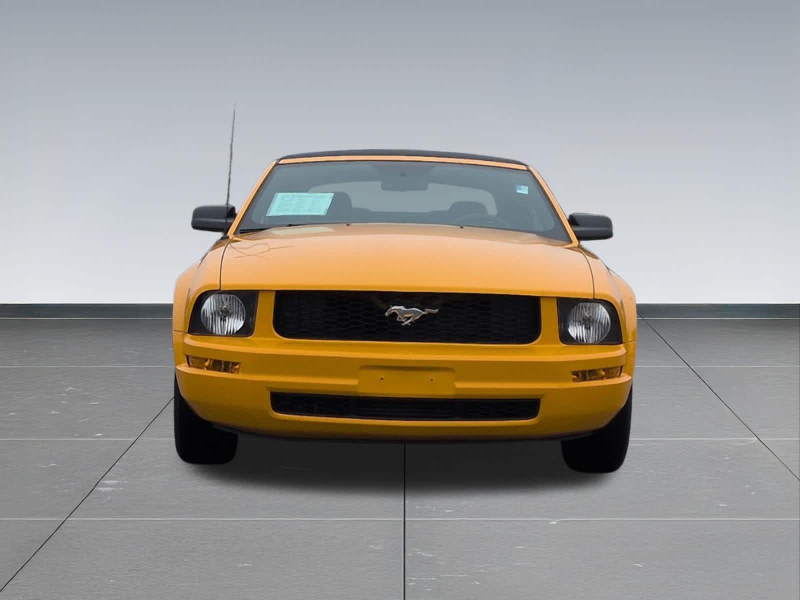 Thumbnail: 2009 Ford Mustang - 9