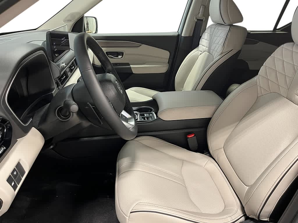 Thumbnail: 2026 Honda Pilot - 16