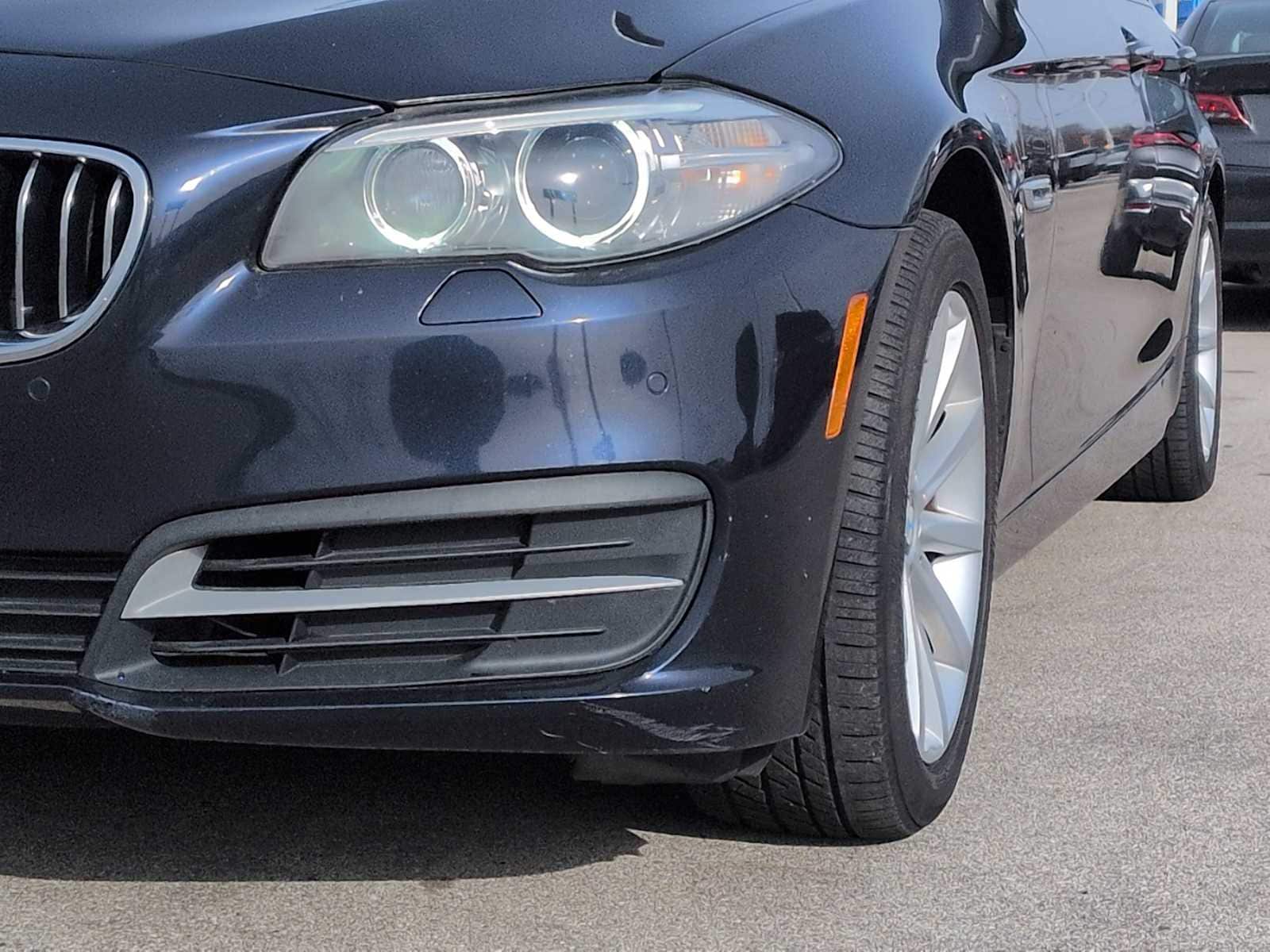 Thumbnail: 2014 BMW 5 Series - 10
