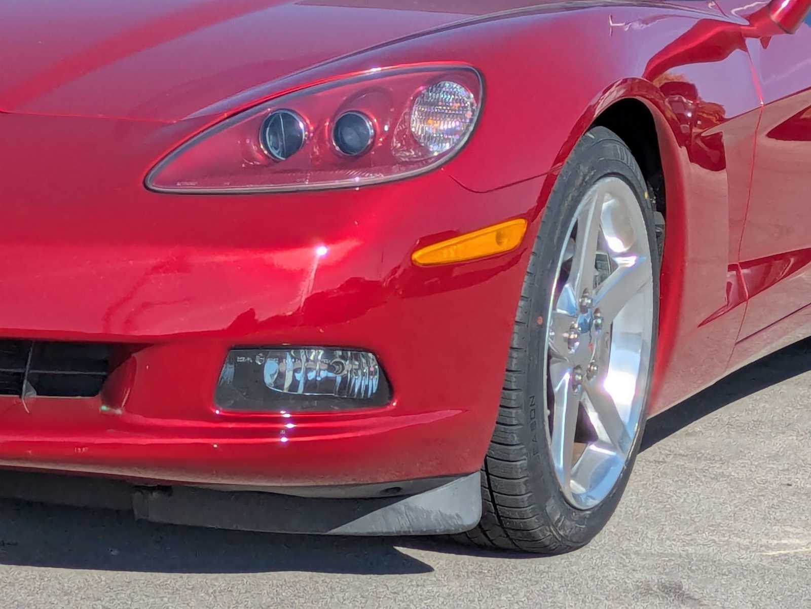 Thumbnail: 2005 Chevrolet Corvette - 9