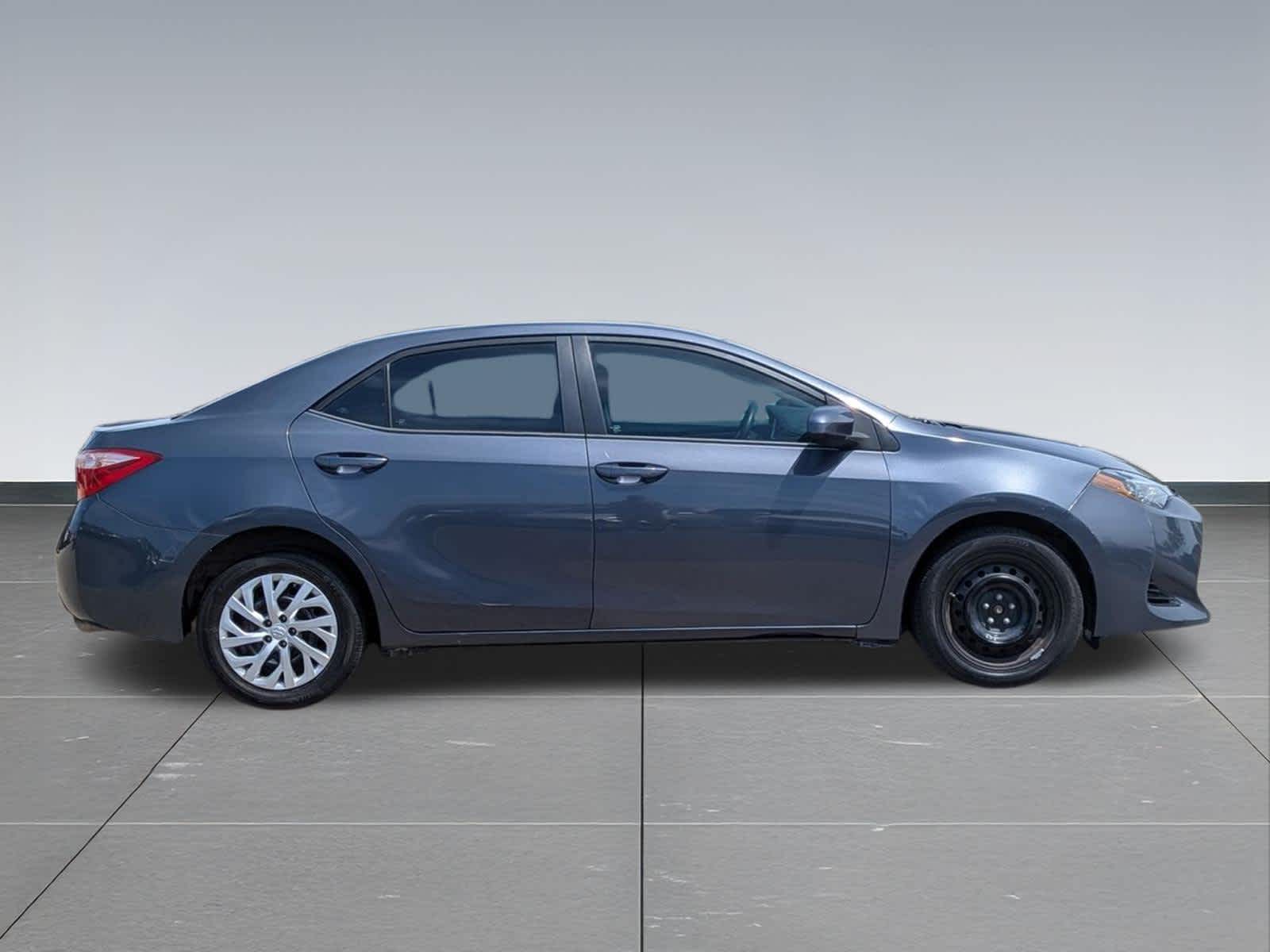 Thumbnail: 2018 Toyota Corolla - 5
