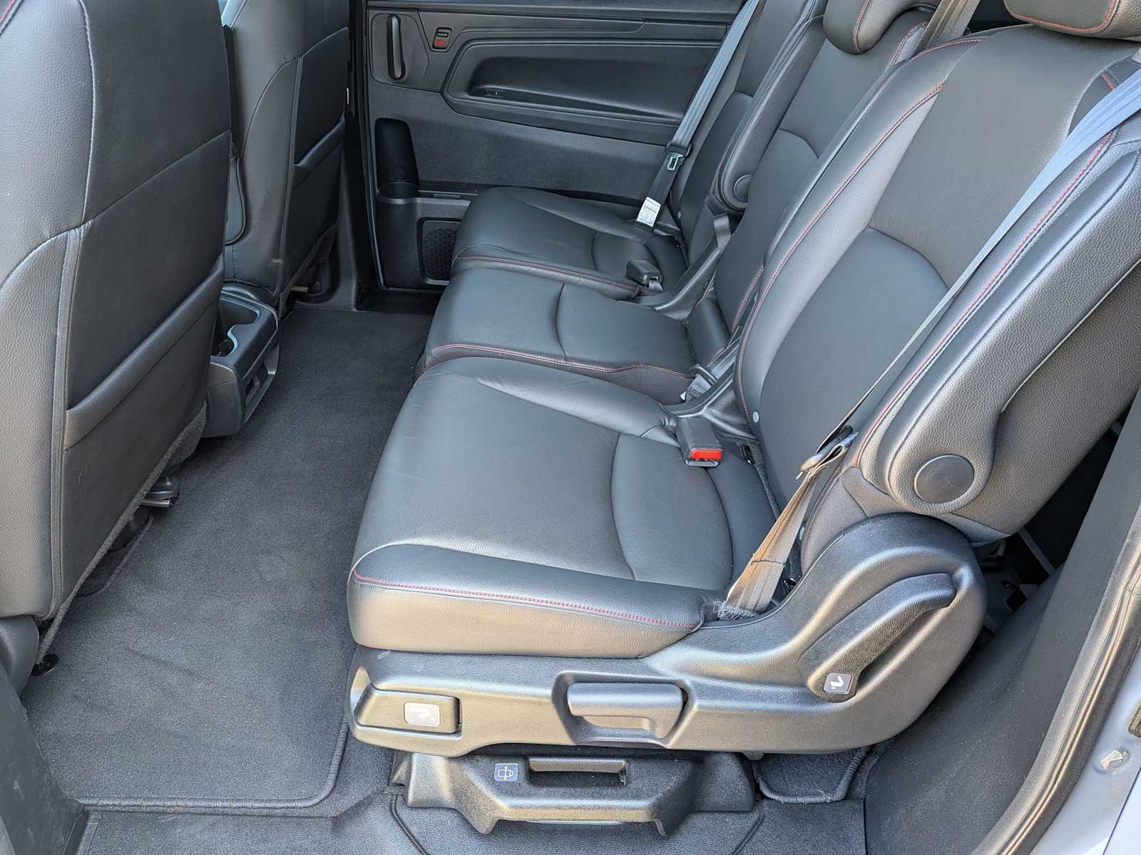 Thumbnail: 2023 Honda Odyssey - 19
