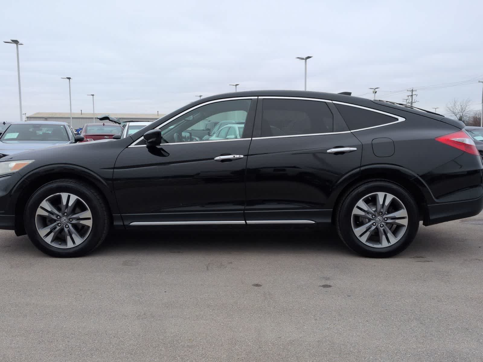 Thumbnail: 2013 Honda Crosstour - 3
