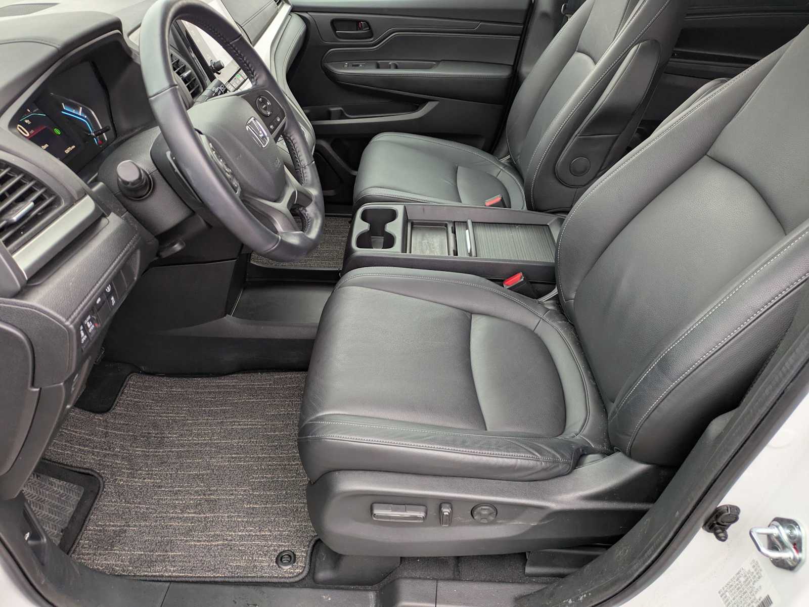 Thumbnail: 2024 Honda Odyssey - 14