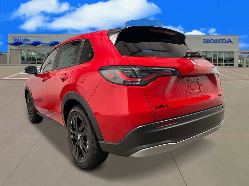 Thumbnail: 2027 Honda HR-V - 3