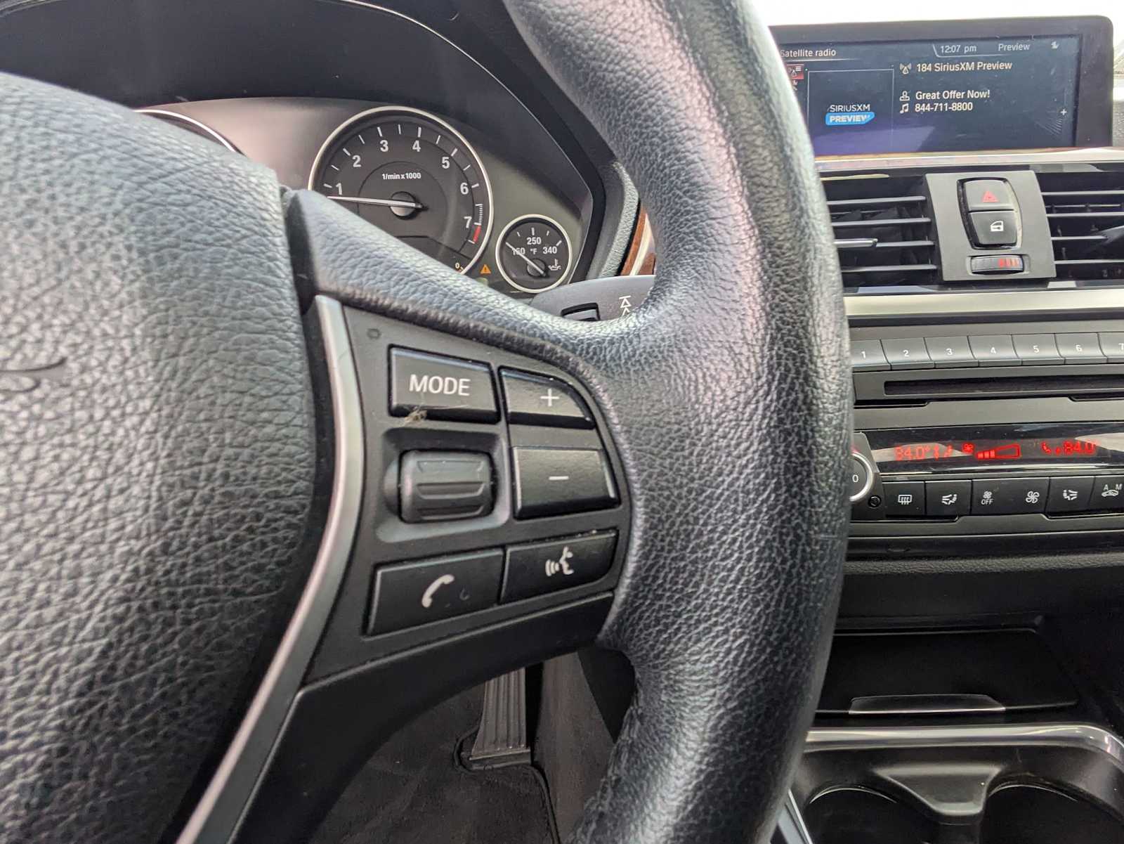 Thumbnail: 2014 BMW 3 Series - 25