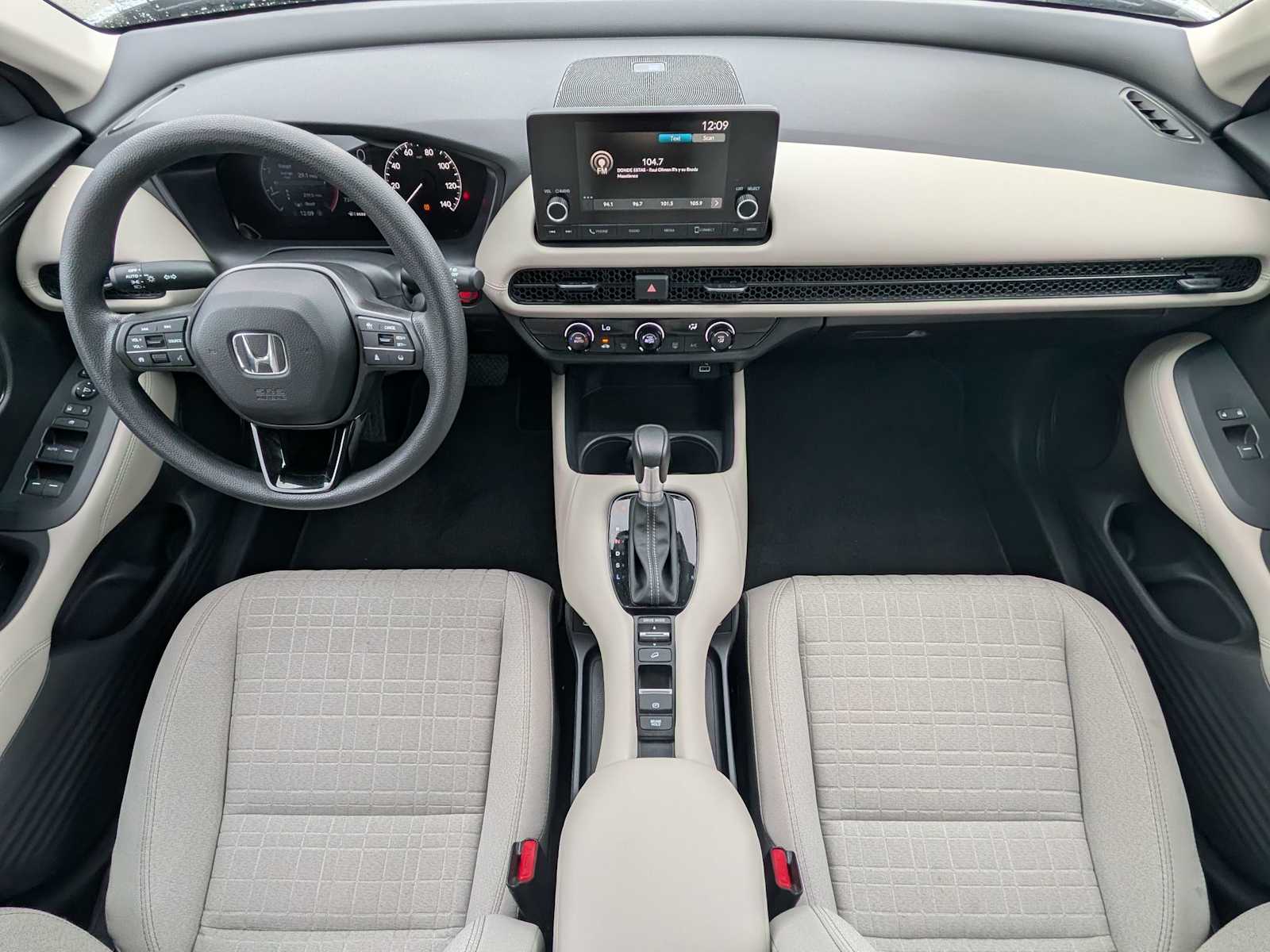 2025 Honda HR-V LX - Photo 20