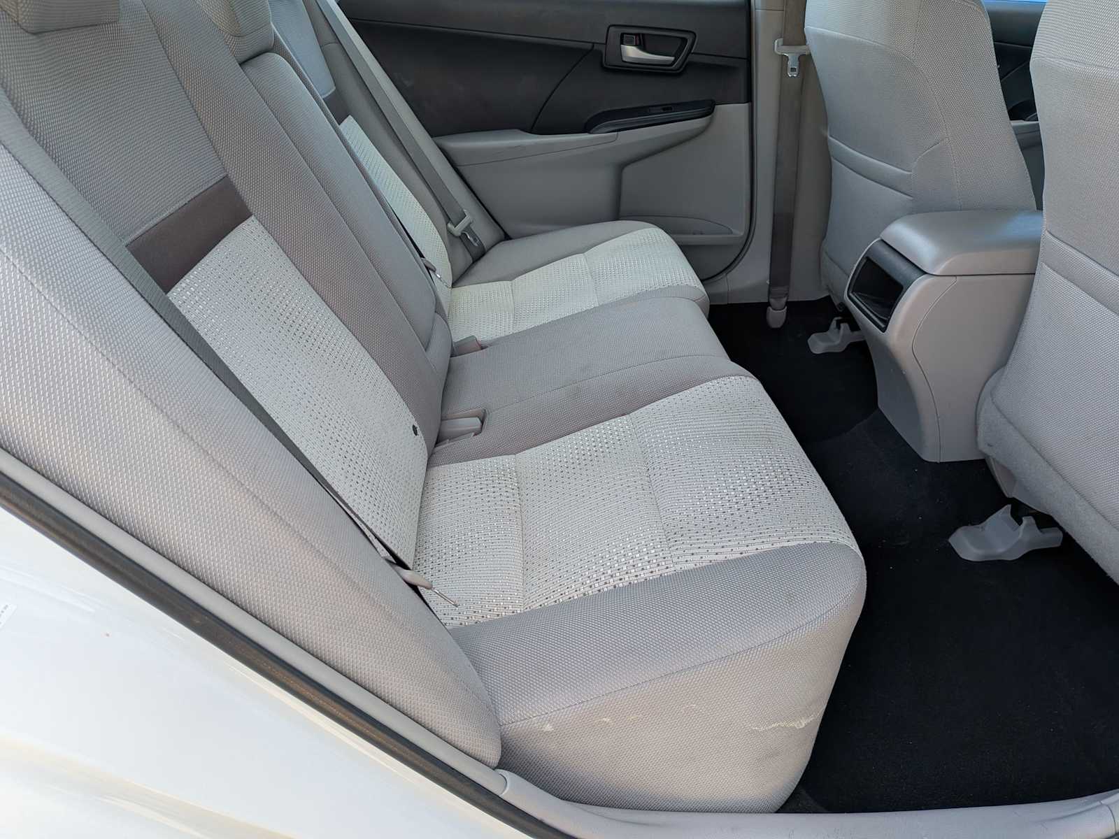 Thumbnail: 2014 Toyota Camry - 15