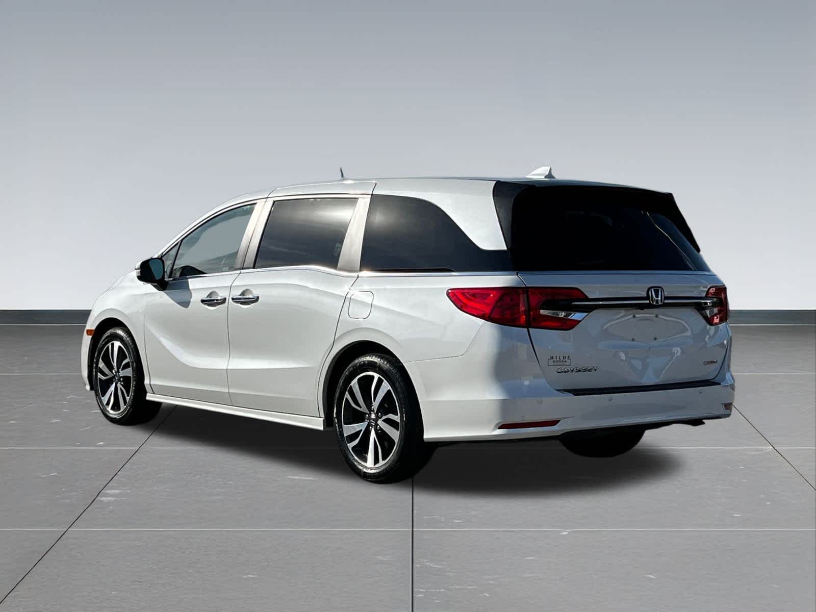 Thumbnail: 2023 Honda Odyssey - 4