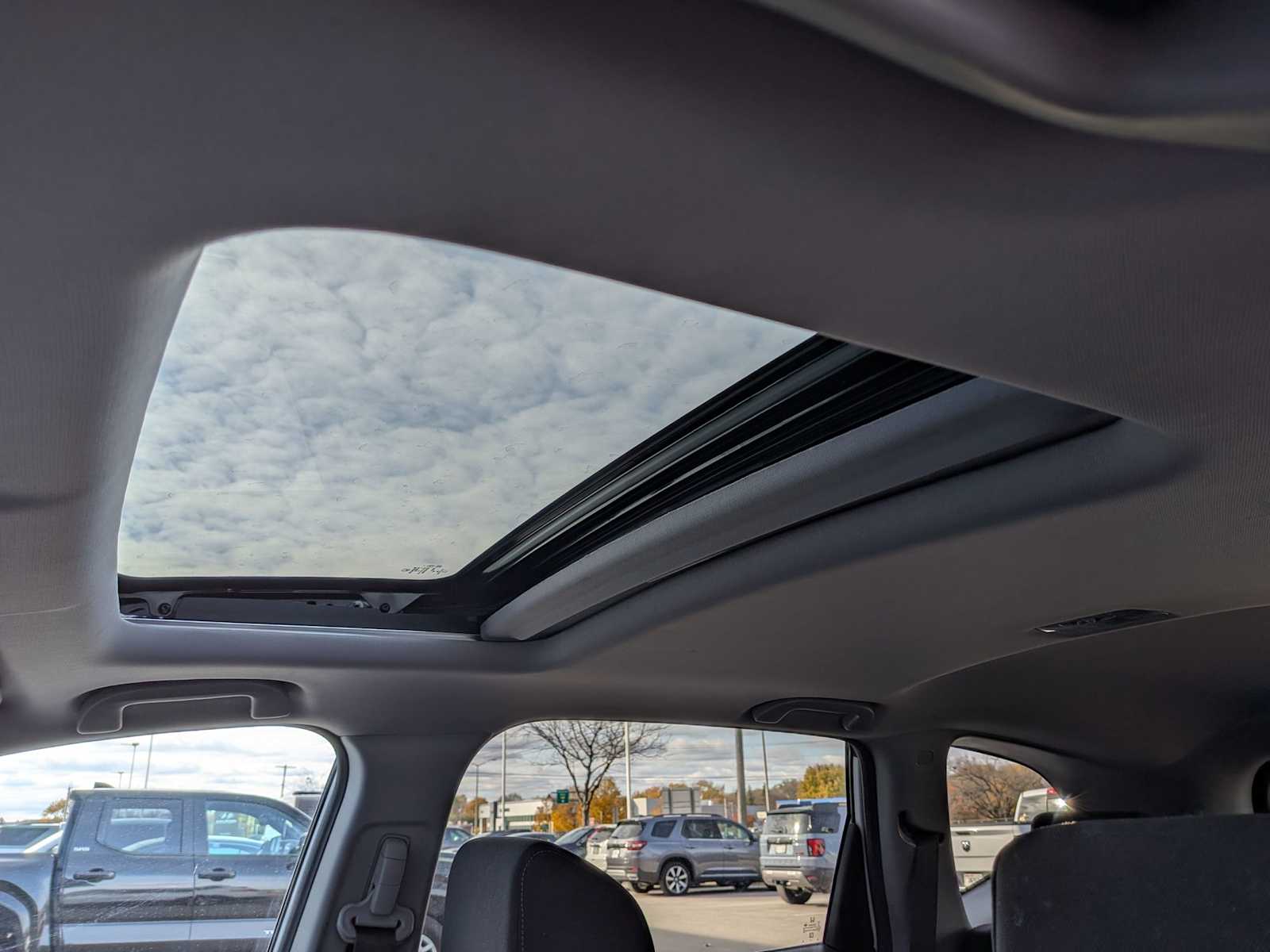 Thumbnail: 2019 Honda CR-V - 18