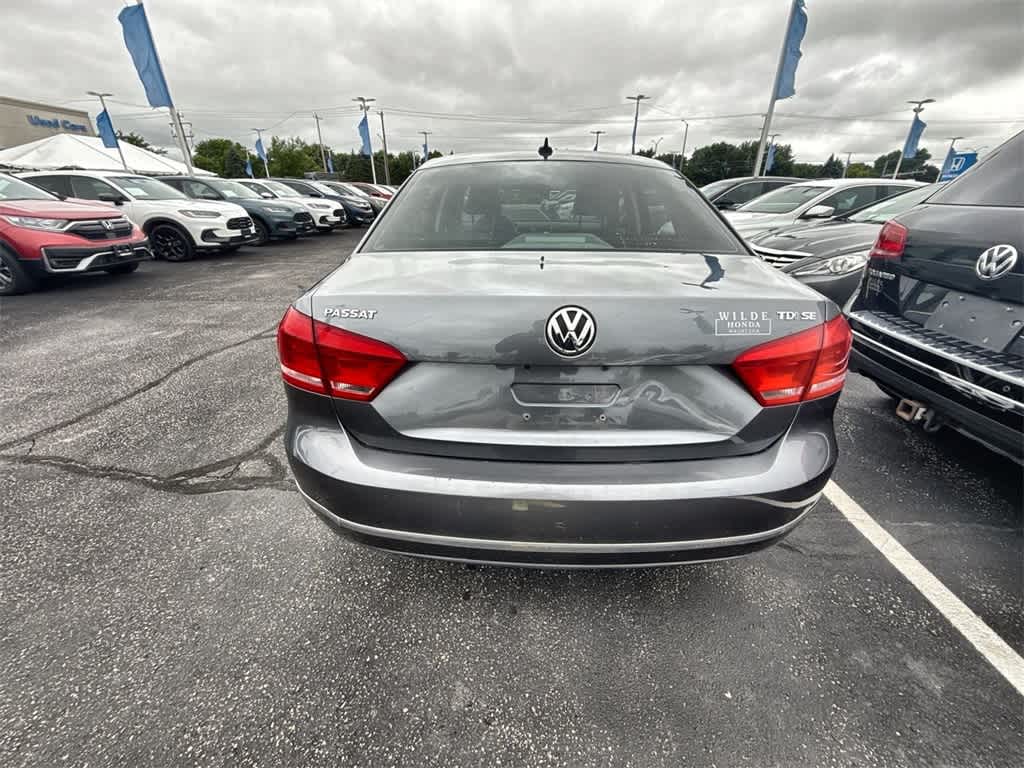 Thumbnail: 2013 Volkswagen Passat - 5