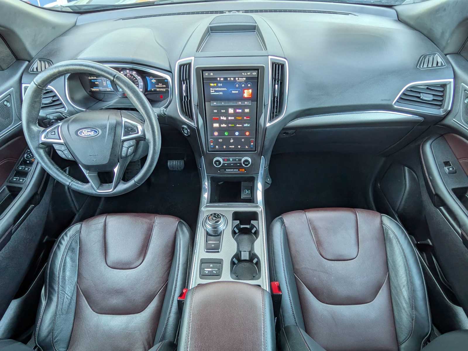 Thumbnail: 2021 Ford Edge - 21