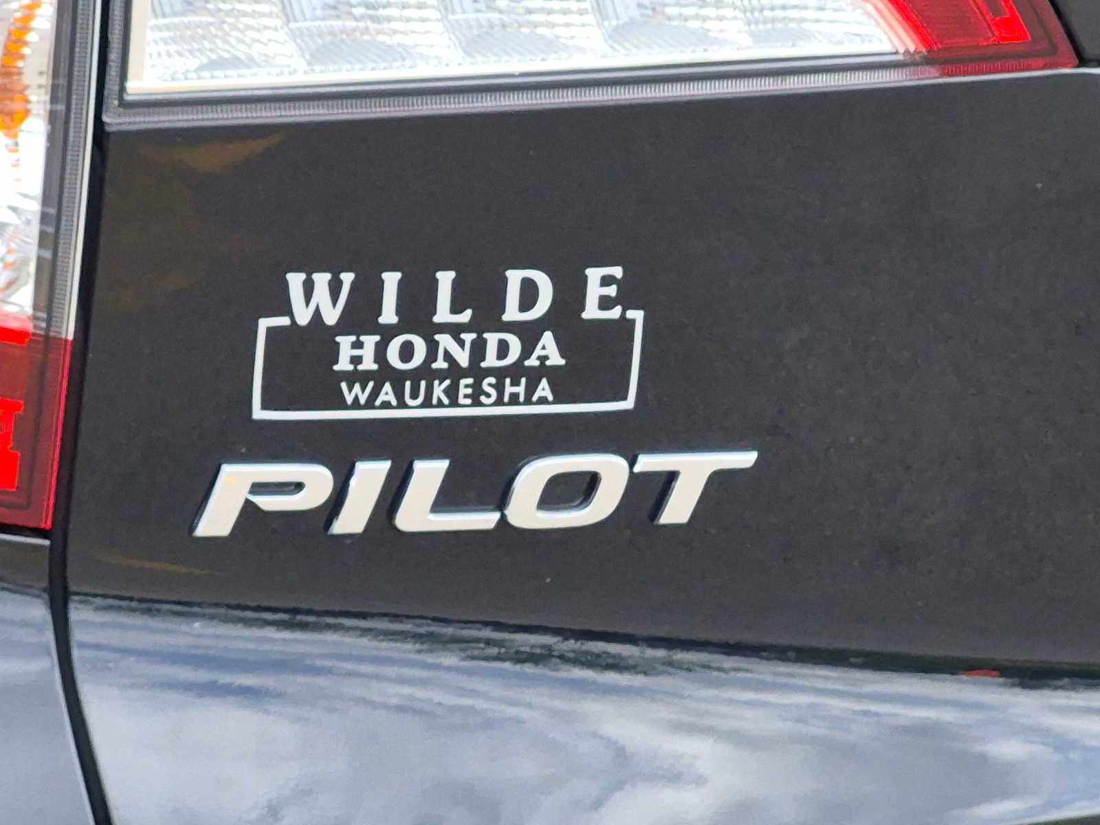 Thumbnail: 2020 Honda Pilot - 16