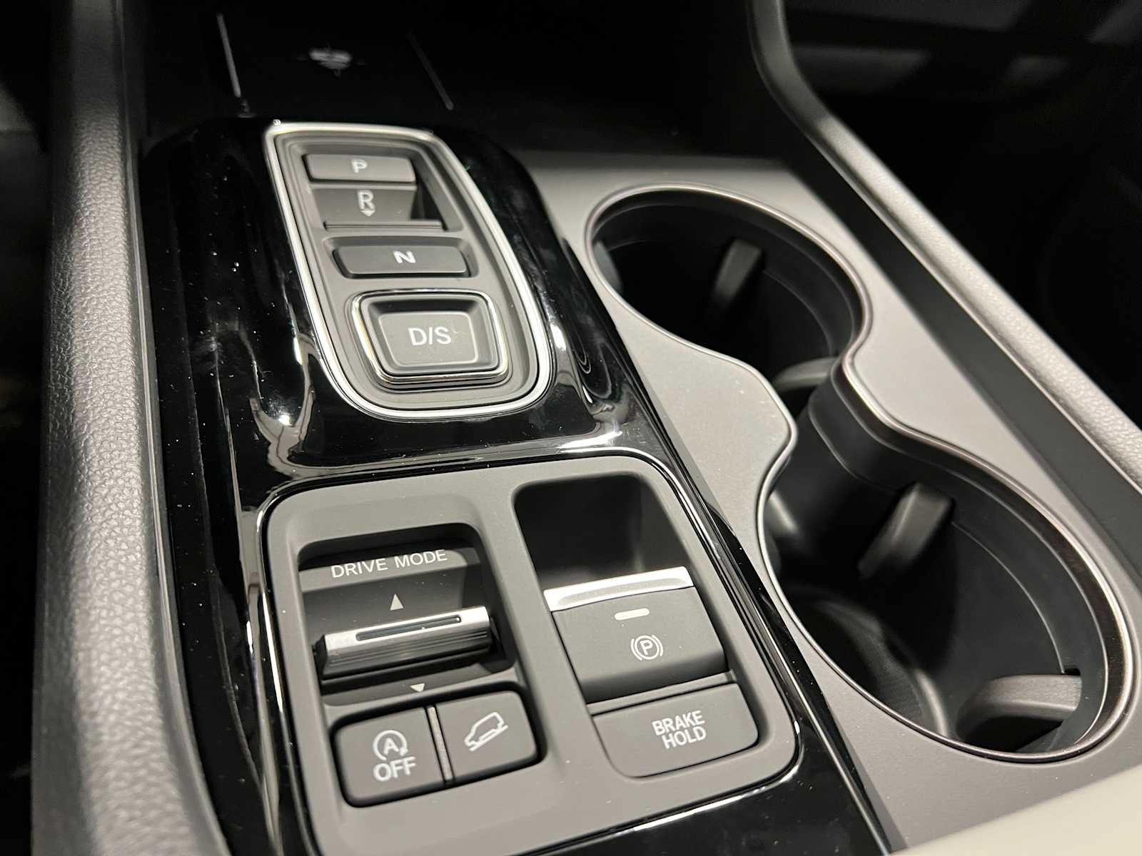 Thumbnail: 2025 Honda Pilot - 16