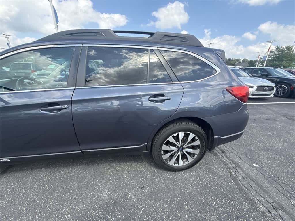 Thumbnail: 2015 Subaru Outback - 4