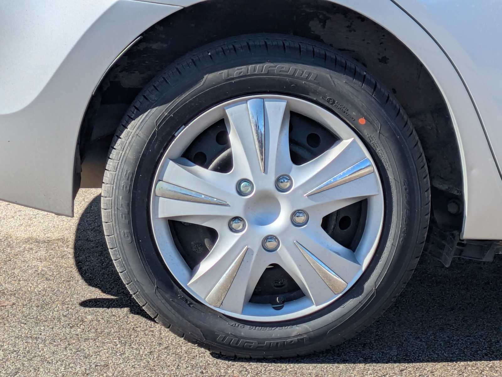 Thumbnail: 2018 Toyota Corolla - 13