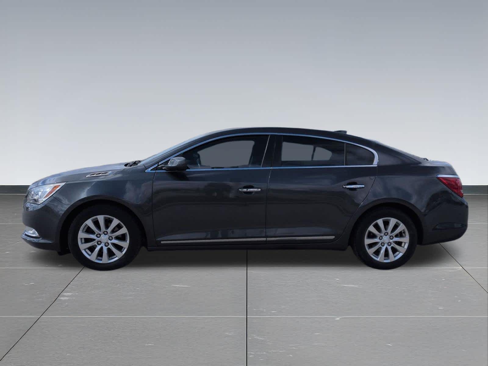 Thumbnail: 2016 Buick LaCrosse - 3