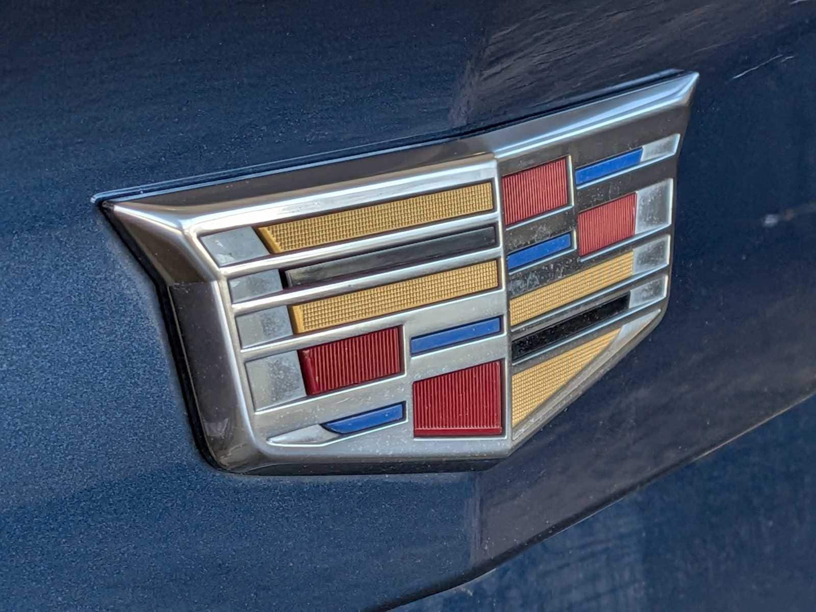 Thumbnail: 2019 Cadillac XT4 - 12