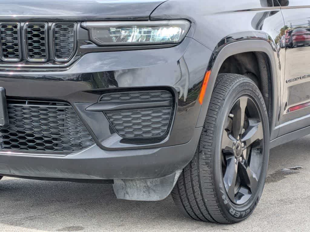 2023 Jeep Grand Cherokee Altitude - Photo 11