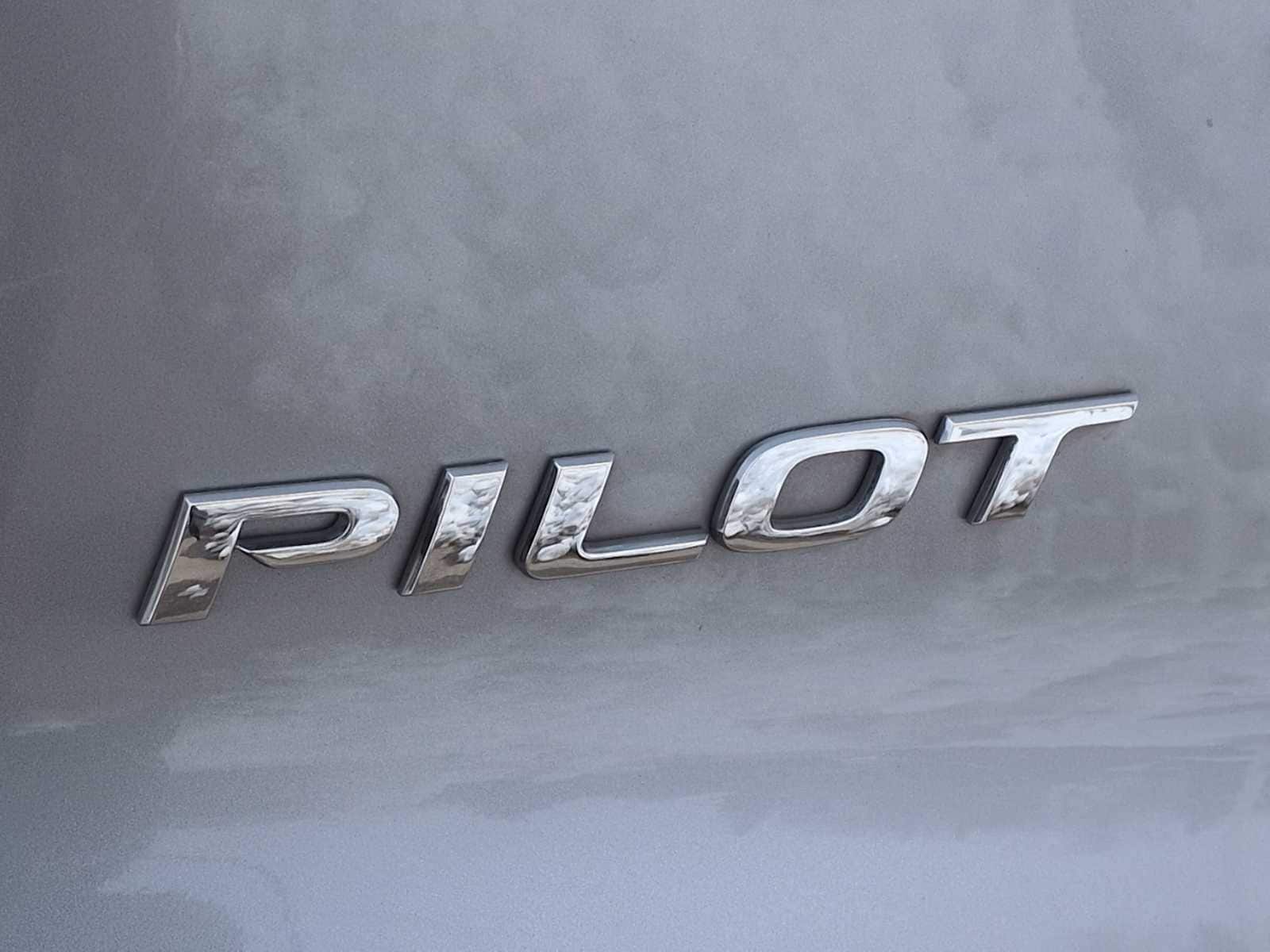 Thumbnail: 2020 Honda Pilot - 12