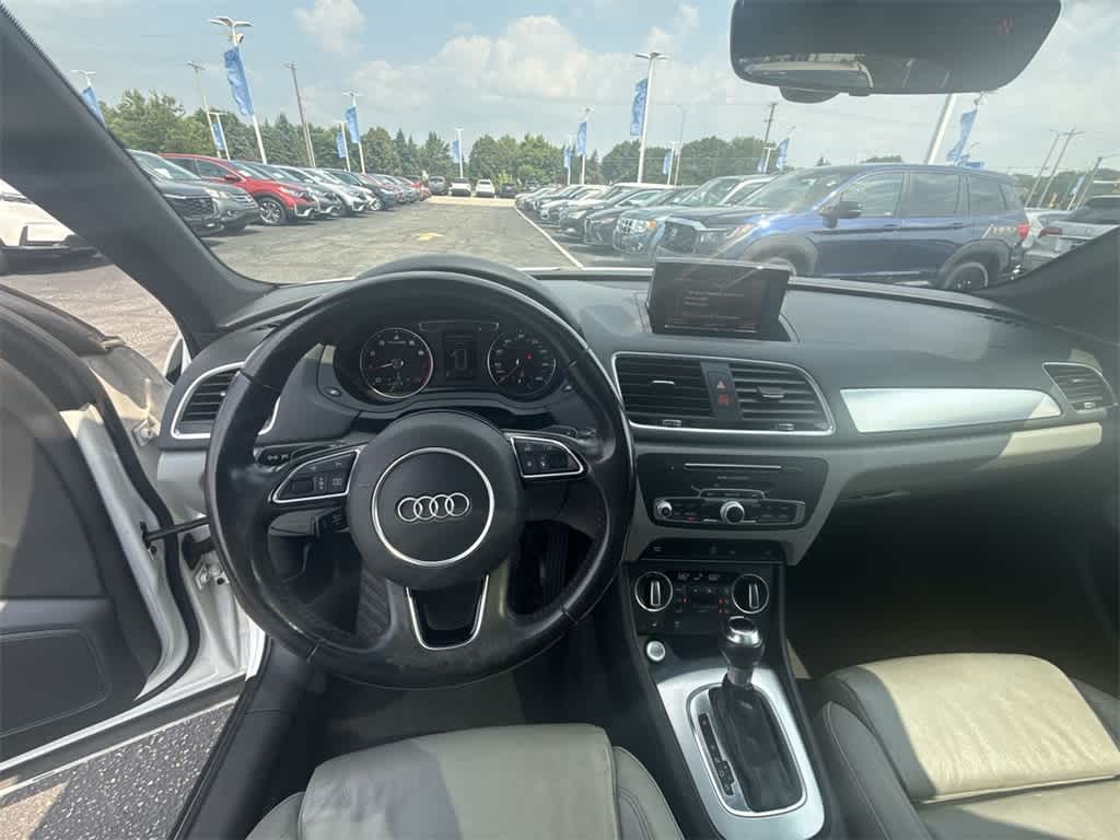Thumbnail: 2018 Audi Q3 - 14
