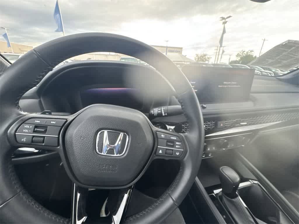 Thumbnail: 2023 Honda Accord - 10