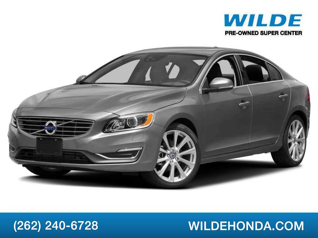 2017 Volvo S60 T5 Inscription -
                  Waukesha, WI