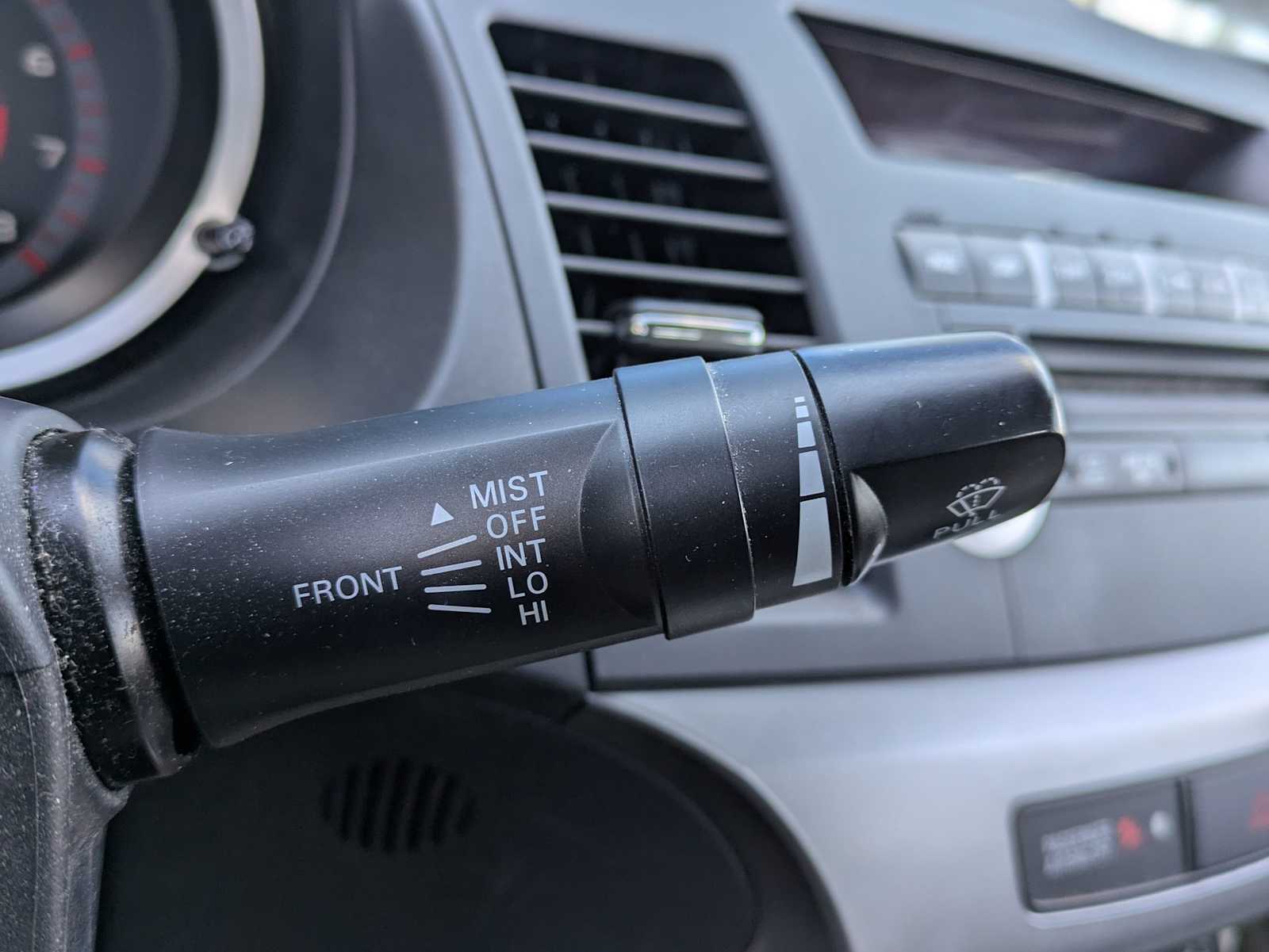 Thumbnail: 2008 Mitsubishi Lancer - 23