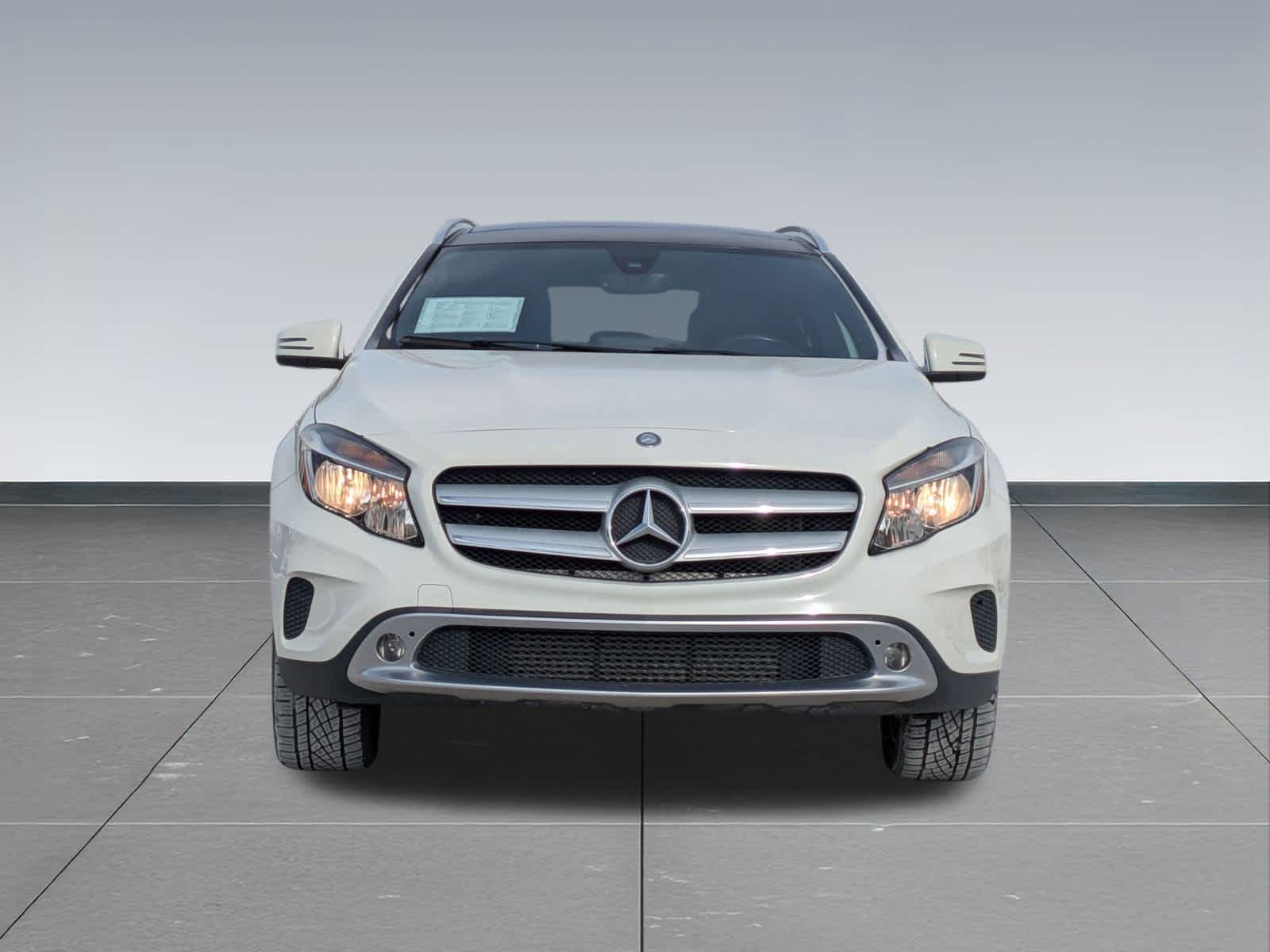 Thumbnail: 2016 Mercedes-Benz GLA - 9