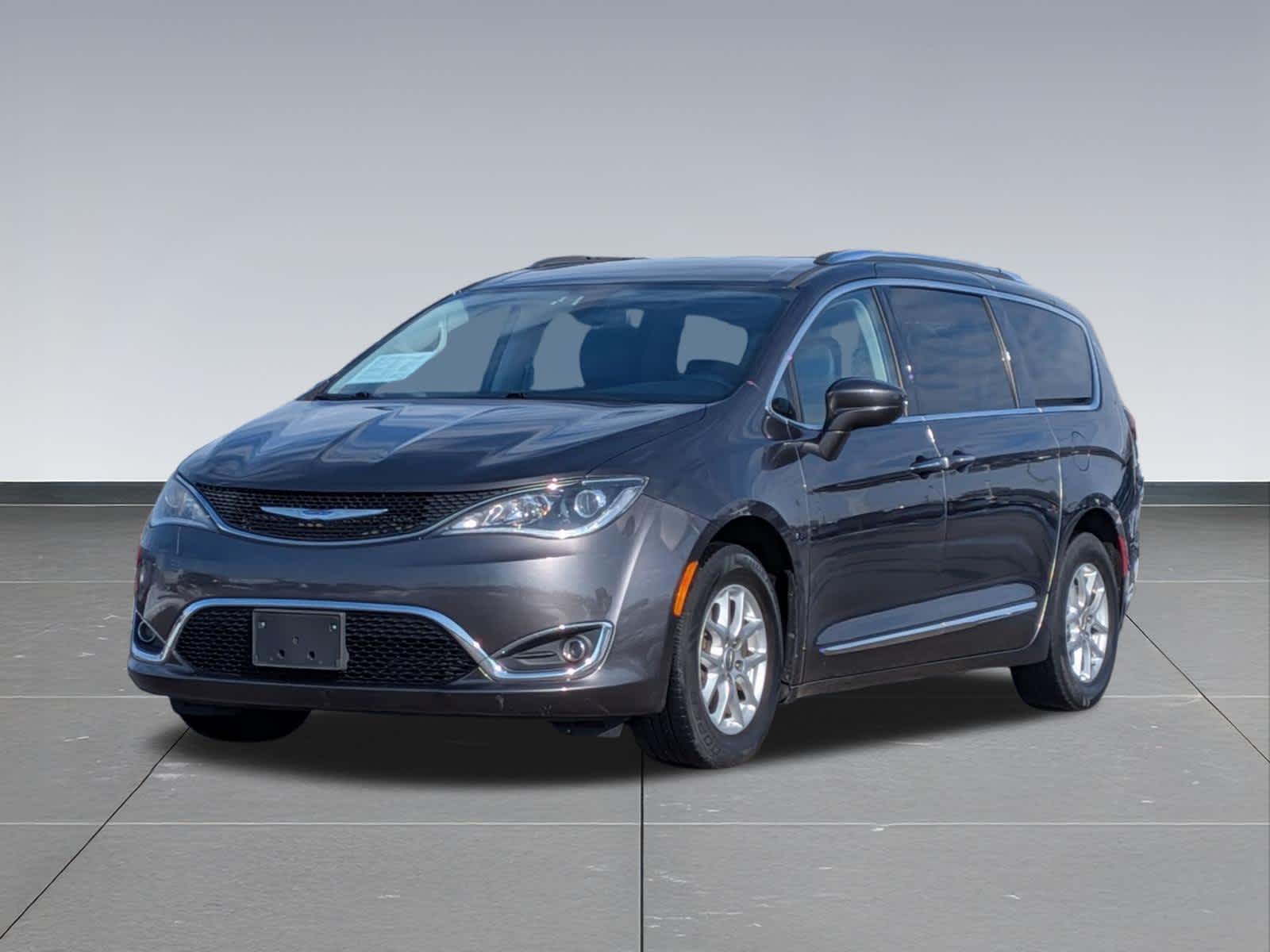 Thumbnail: 2020 Chrysler Pacifica - 9