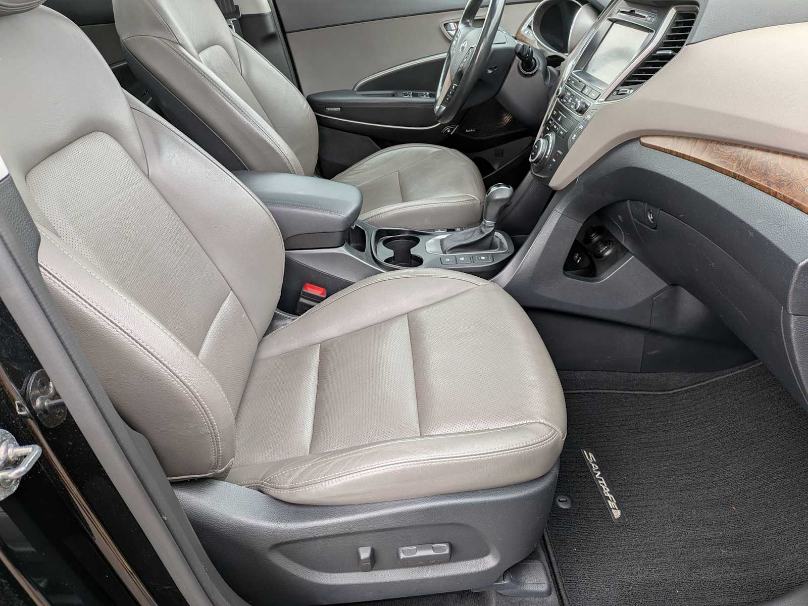 Thumbnail: 2018 Hyundai Santa Fe - 21