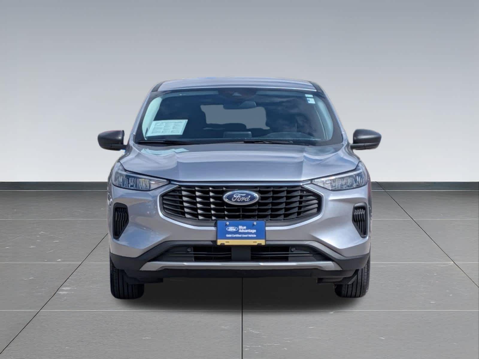 Thumbnail: 2023 Ford Escape - 8