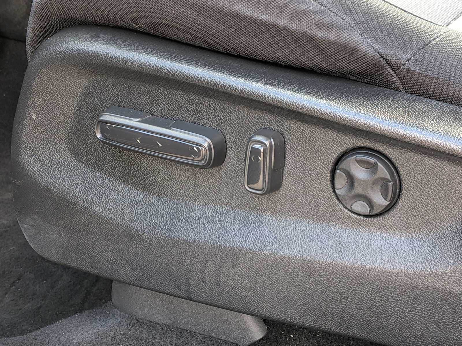 Thumbnail: 2020 Honda CR-V - 15