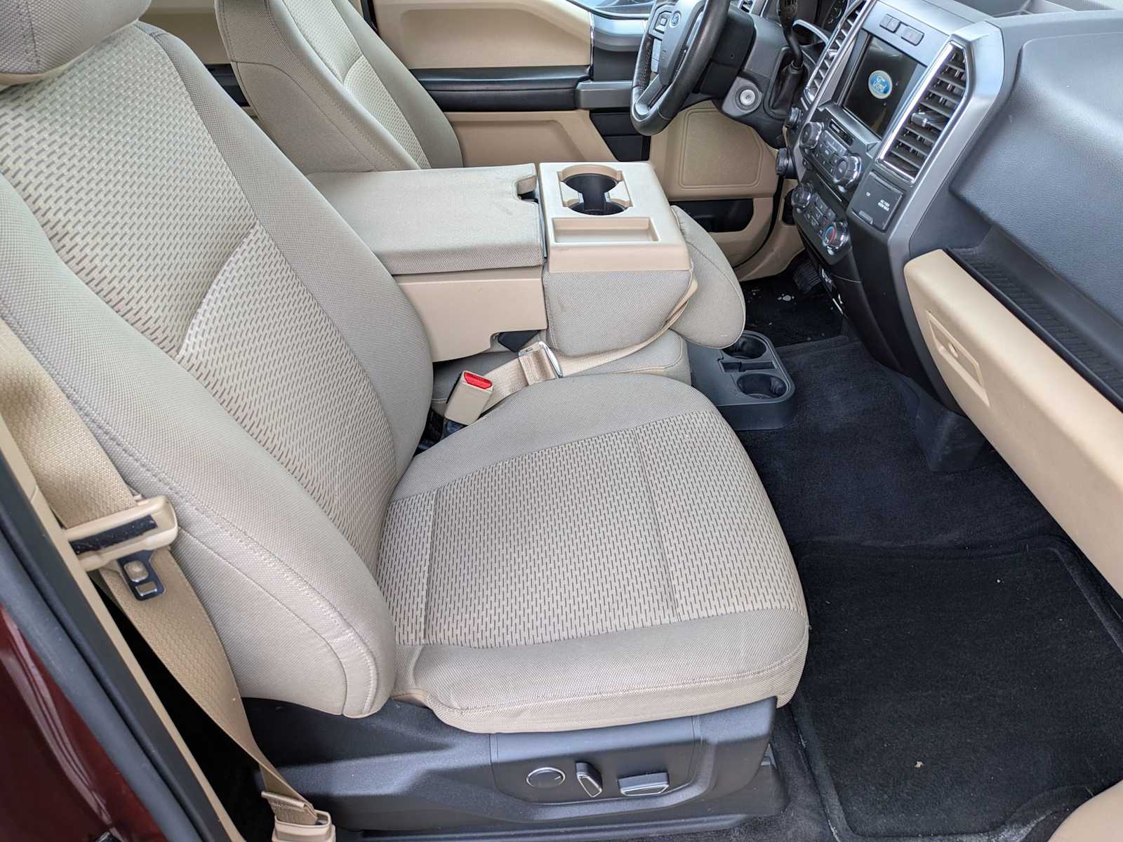 Thumbnail: 2016 Ford F-150 - 20