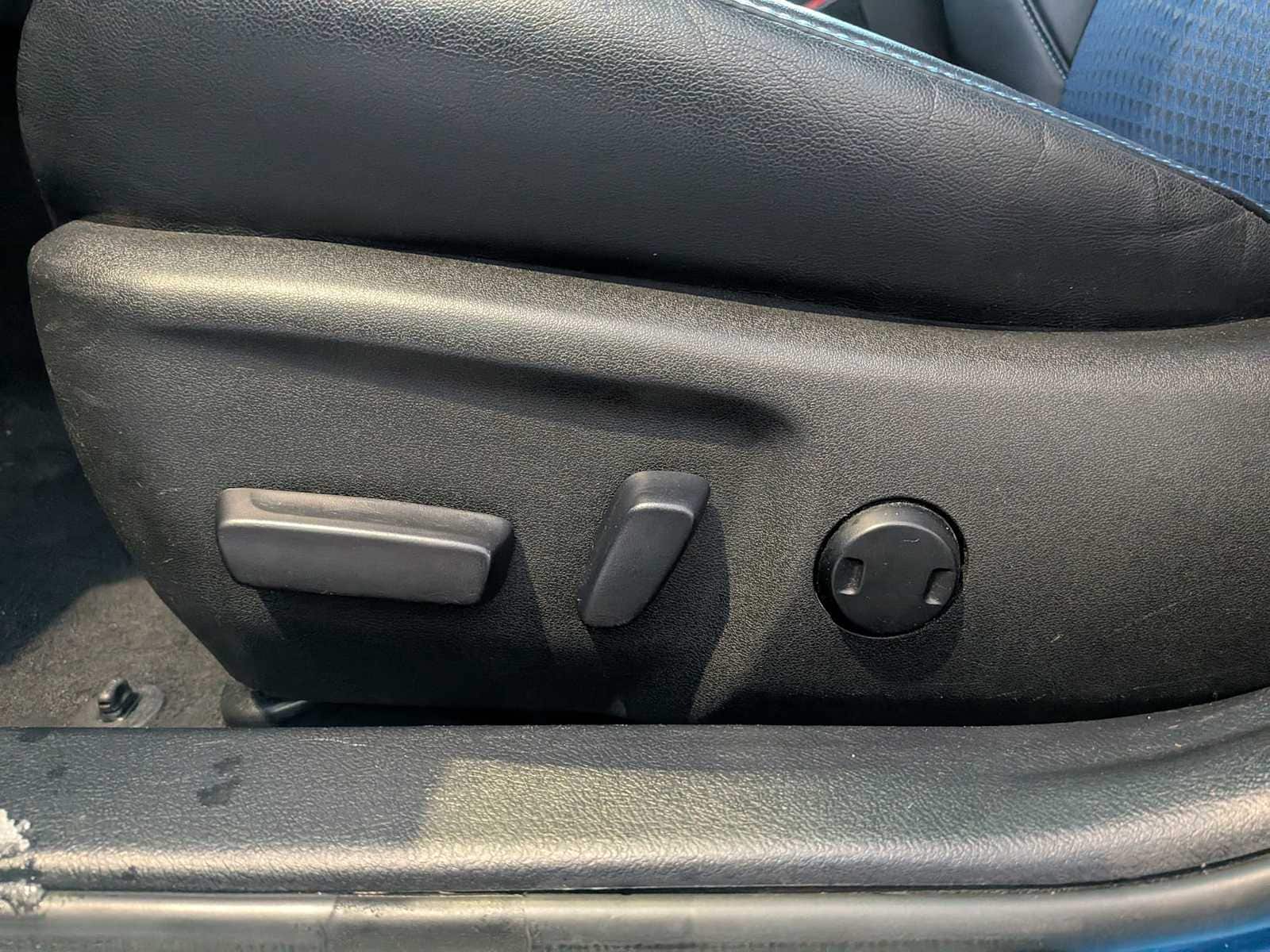 Thumbnail: 2016 Toyota Camry - 15