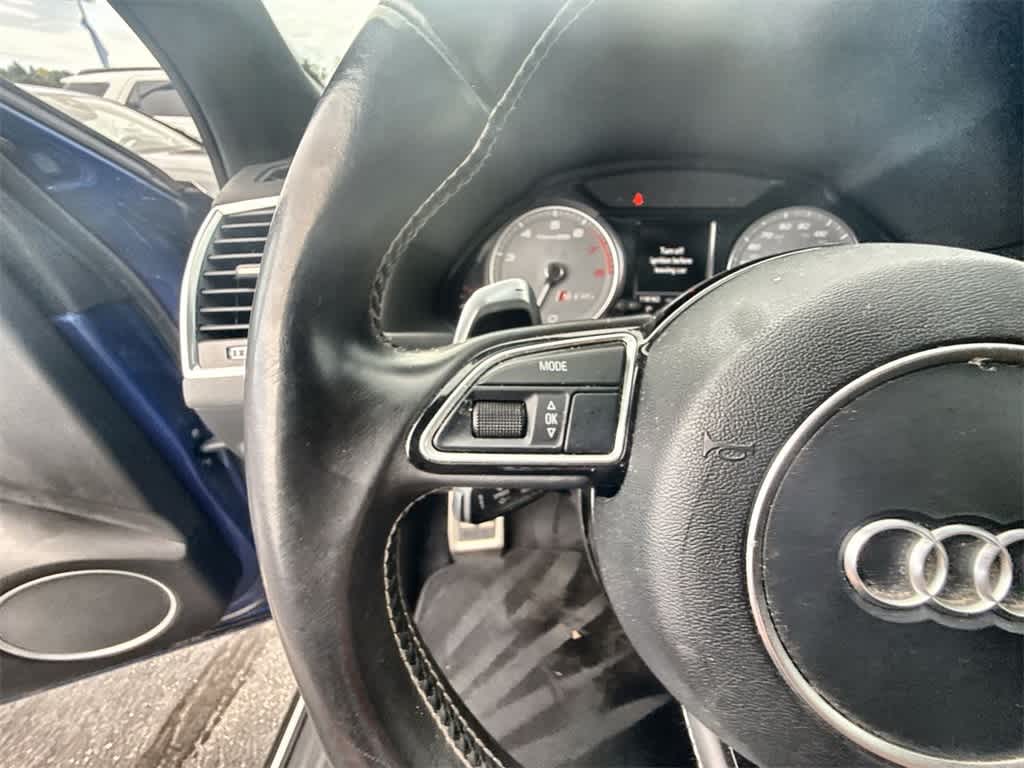 Thumbnail: 2015 Audi SQ5 - 23