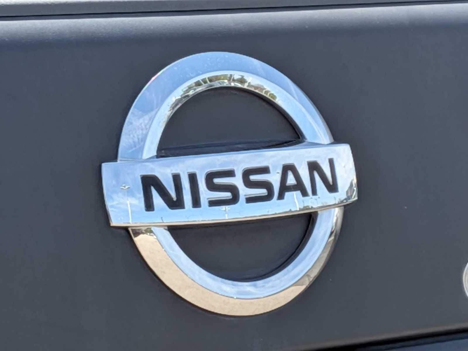 Thumbnail: 2011 Nissan Frontier - 11