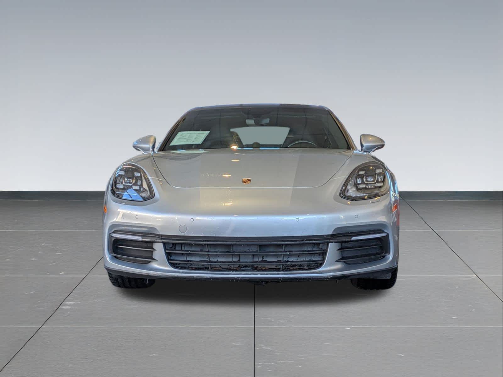Thumbnail: 2017 Porsche Panamera - 9