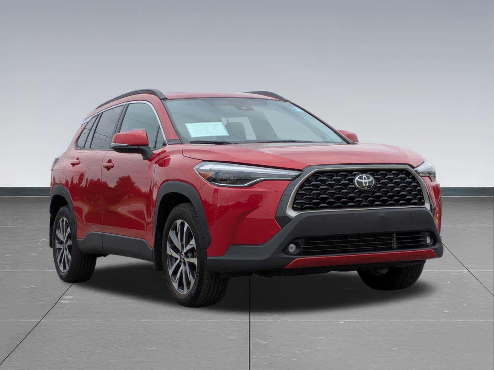 Thumbnail: 2022 Toyota Corolla Cross - 8