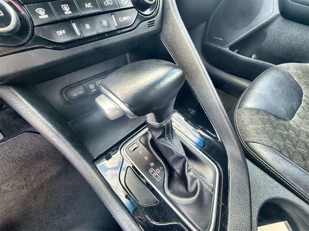 Thumbnail: 2017 Kia Niro - 29