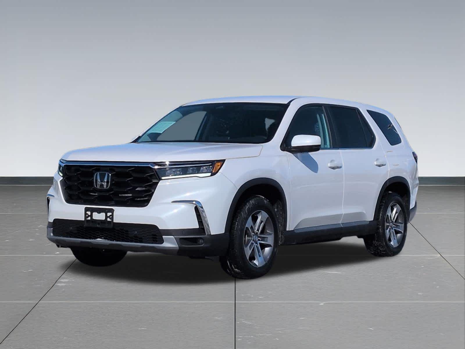 Thumbnail: 2023 Honda Pilot - 10