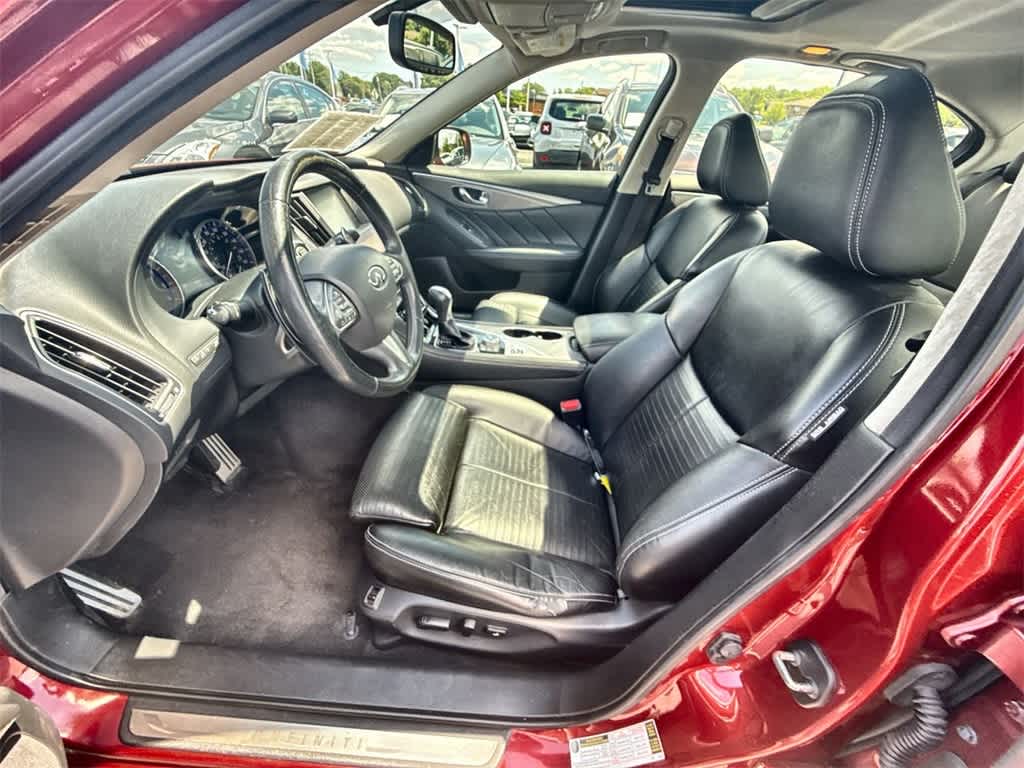 Thumbnail: 2015 INFINITI Q50 - 2
