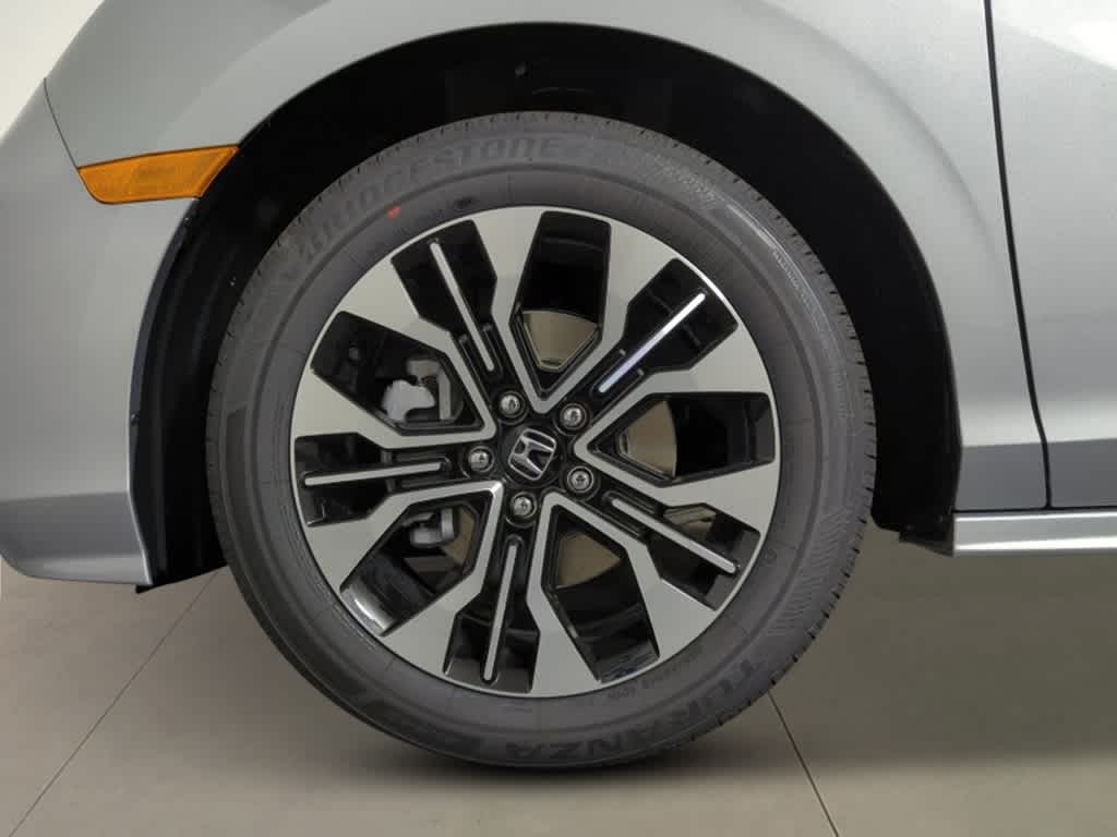 Thumbnail: 2026 Honda Odyssey - 8