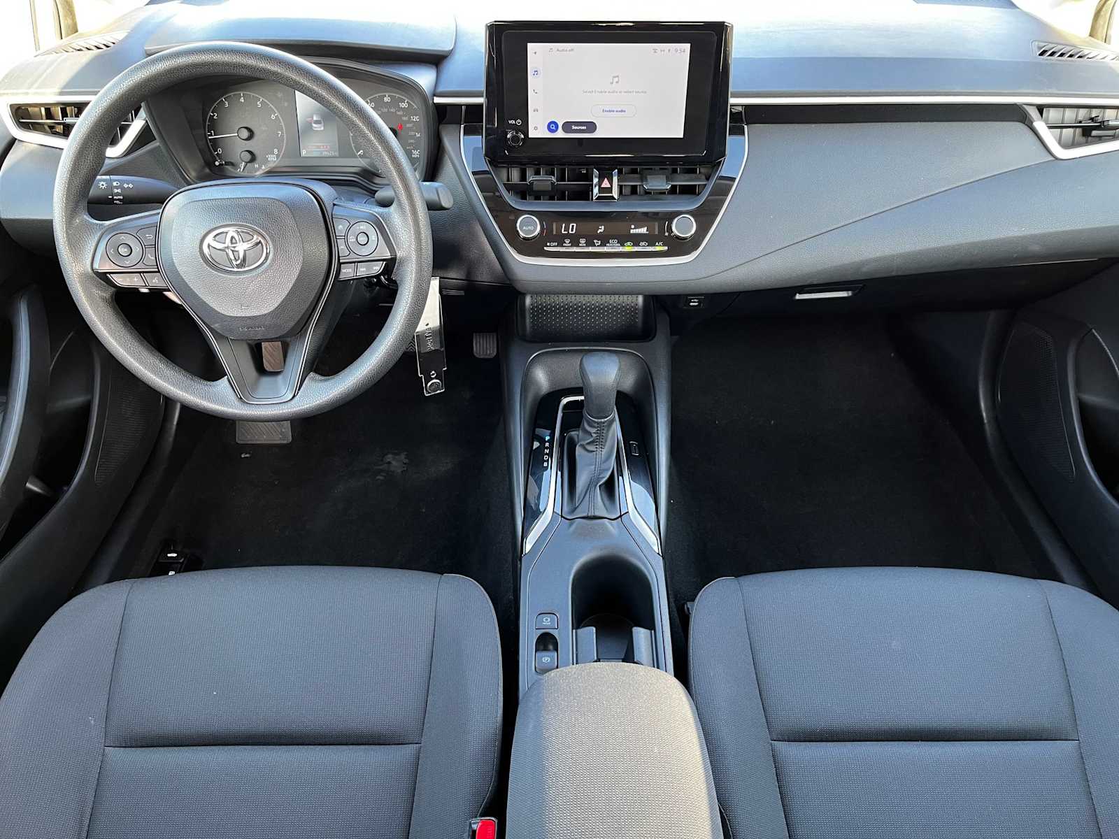 Thumbnail: 2023 Toyota Corolla - 14