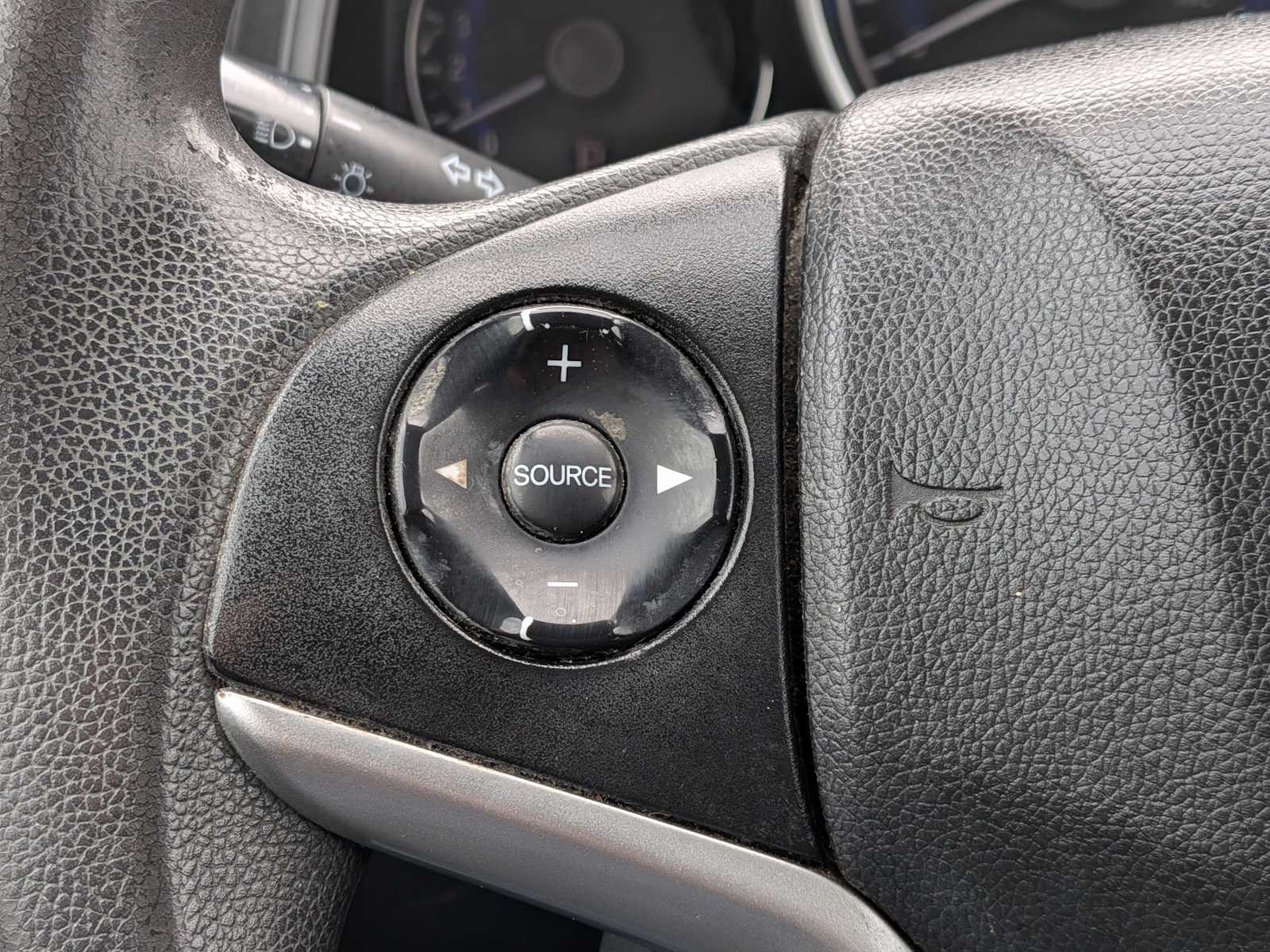 Thumbnail: 2015 Honda Fit - 22