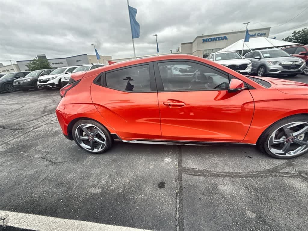 Thumbnail: 2020 Hyundai Veloster - 7