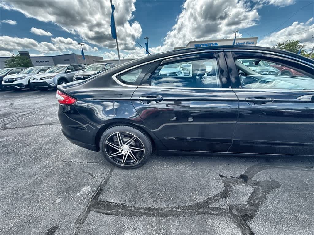 Thumbnail: 2015 Ford Fusion - 6
