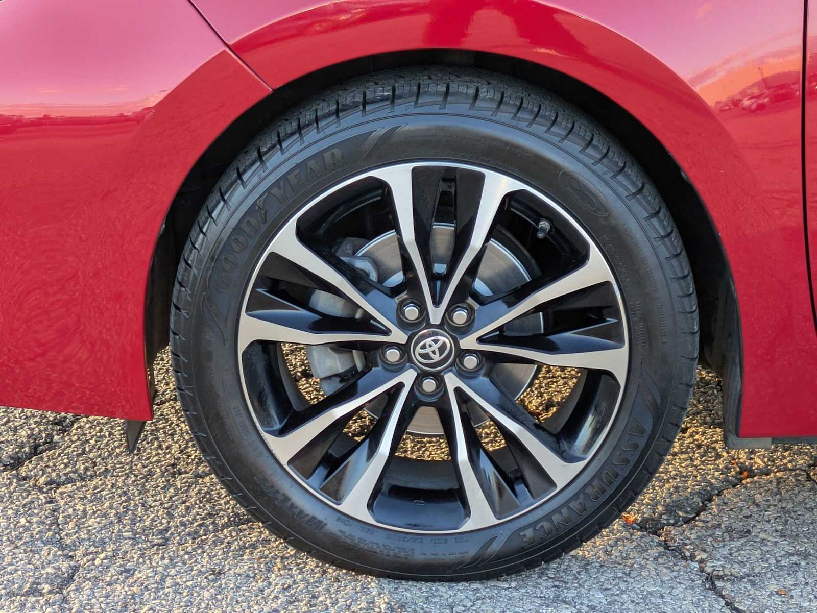 Thumbnail: 2017 Toyota Corolla - 13