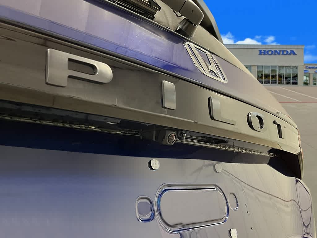 Thumbnail: 2025 Honda Pilot - 6