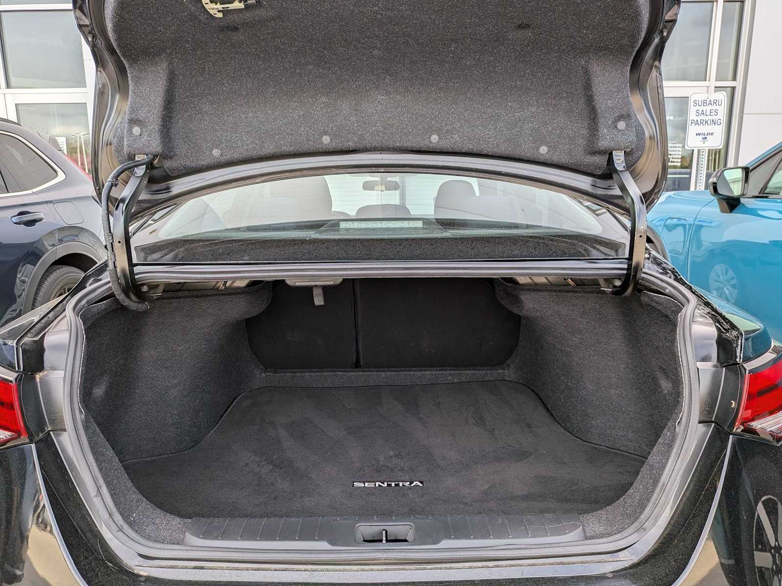 Thumbnail: 2020 Nissan Sentra - 31